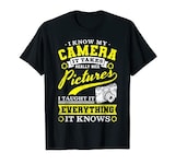  カメラのことならお任せください。 Tシャツ