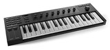 KOMPLETE KONTROL M32