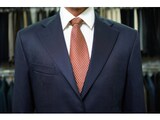 スーツの素材、正しい選び方とは？