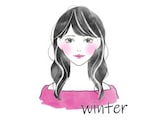 ブルべ冬は「きつい・派手すぎる」？ ウィンタータイプの“お悩み解消テク”3選【色彩心理活用術】