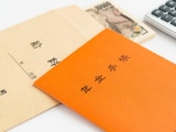 今年、特別支給の老齢厚生年金の手続きをしますが、厚生年金に加入していたらもらえなくなってしまいますか？