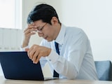 47歳男性「NISAもiDeCoもマイナス。崩れるのはあっという間」約1年の積立投資のリアル