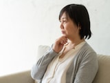 現在66歳の女性です。60歳前半にもらえる特別支給の老齢厚生年金を今から請求できますか？