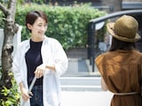 「あいさつしたらギョッとされた」体験談も……他人に警戒されがちな人が知らない「程よい距離感」