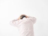 年金25万円「スーパーをはしごするくせにコンビニでジュースを買ってしまう」66歳男性の節約リアル