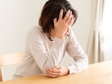 「住居と仕事を一切の補償もなく失った」4人家族で世帯月収10万円・43歳女性の住民税非課税生活