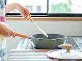 「かさ増しにも使えてレパートリーも豊富」世帯年収550万円・25歳主婦が欠かせない節約食材