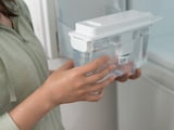 Q. 製氷機の氷がなかなかできません。タンクに水は入れているのになぜでしょうか？