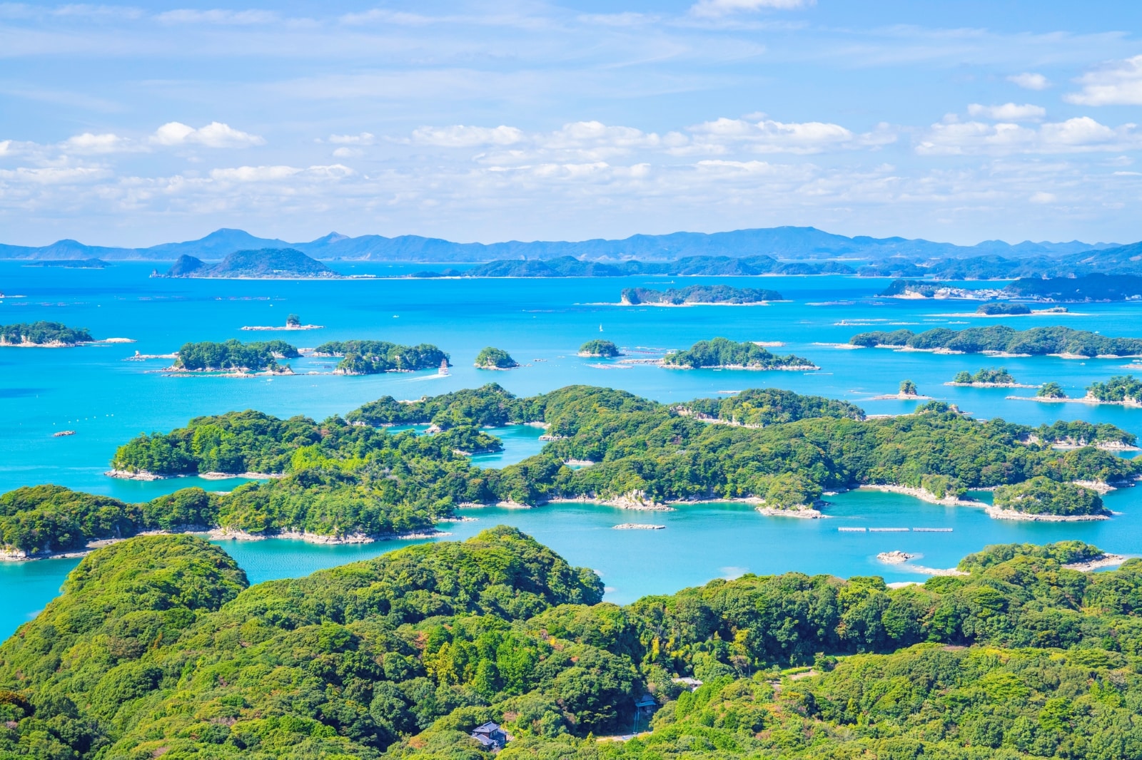 長崎の美しい九十九島（展海峰）