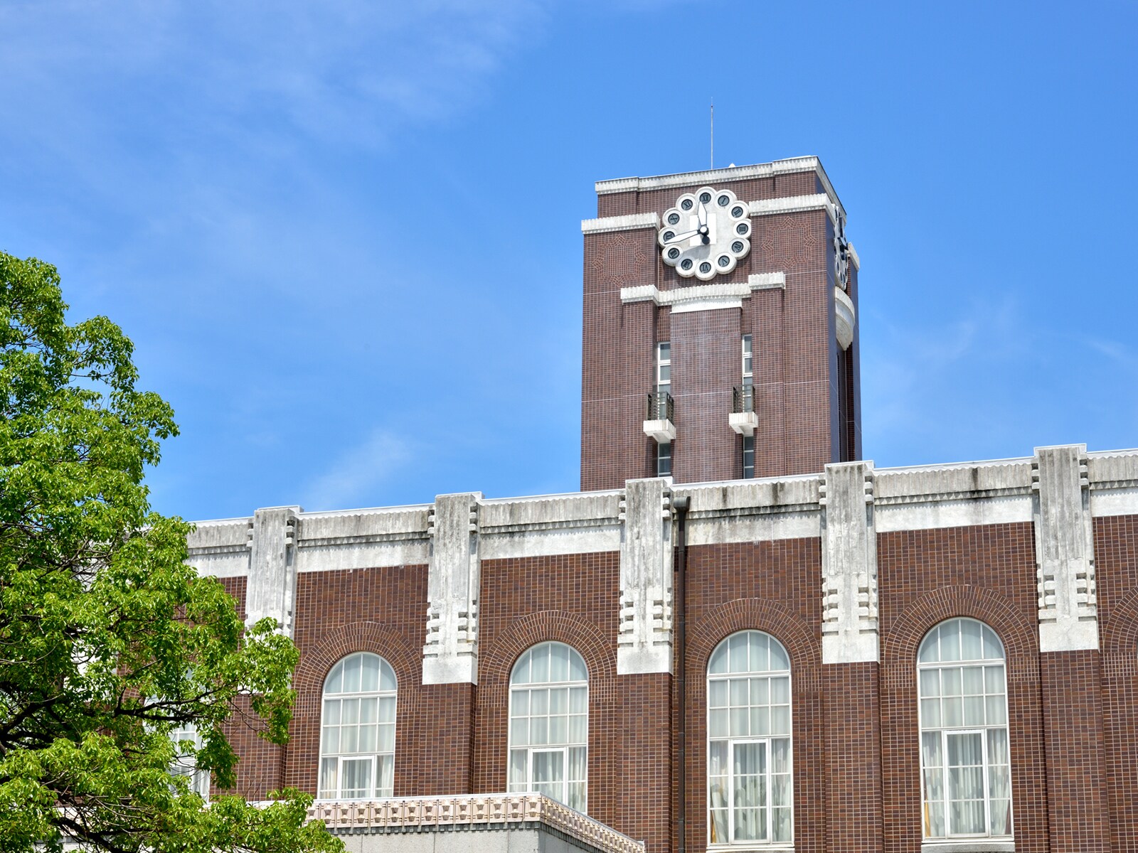 京都大学　吉田キャンパス　百周年時計台記念館　旧本部本館　武田五一設計