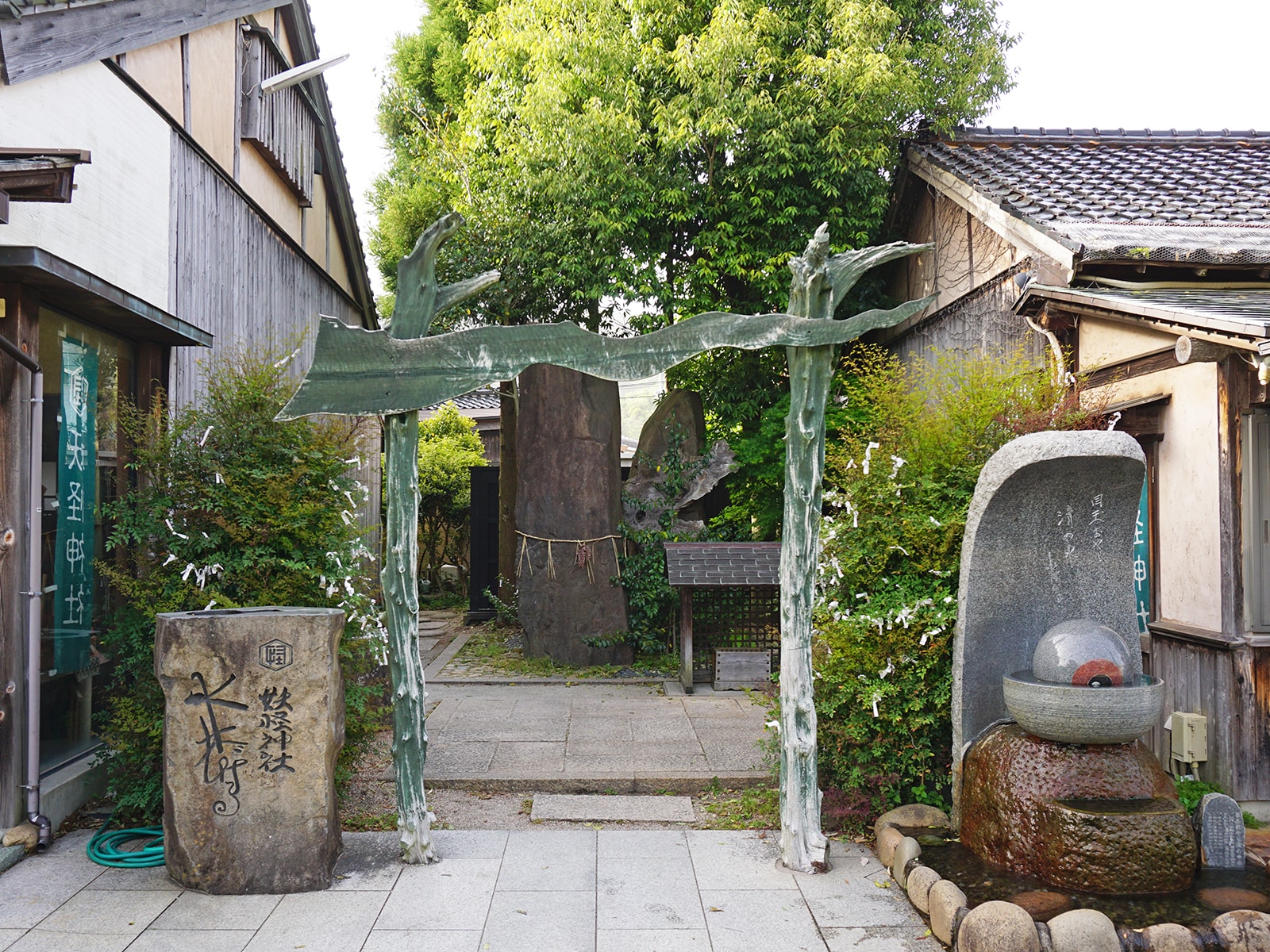 妖怪神社