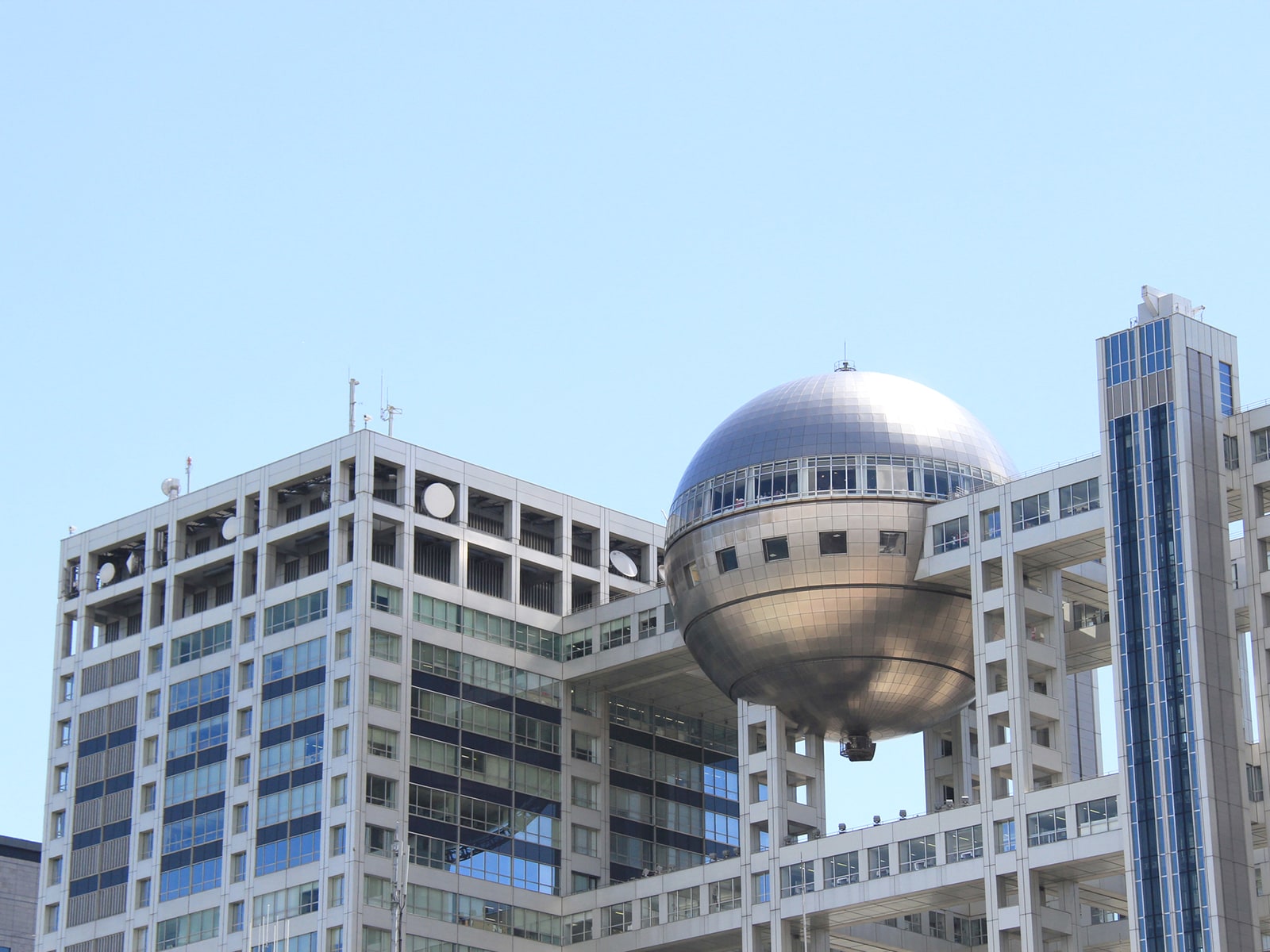 フジテレビ