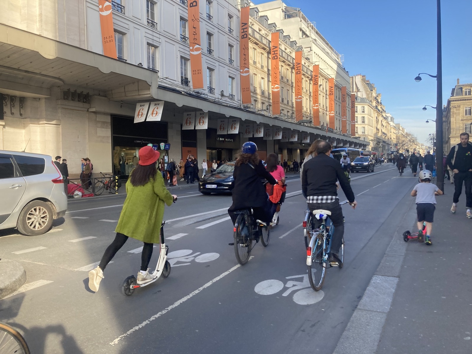 パリの自転車