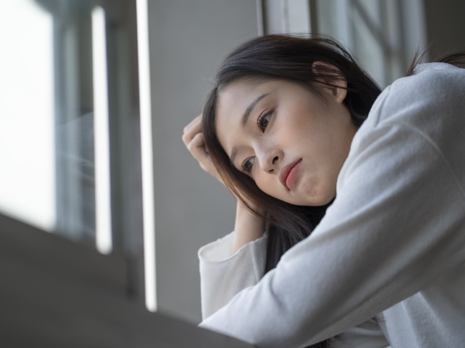 転職を考えていることを同僚に相談しても問題ないですか?