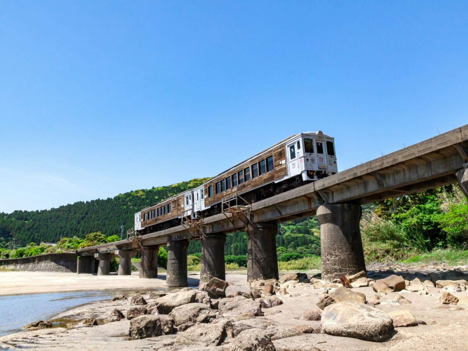 「長期休みに行きたい宮崎県の穴場温泉地」ランキング