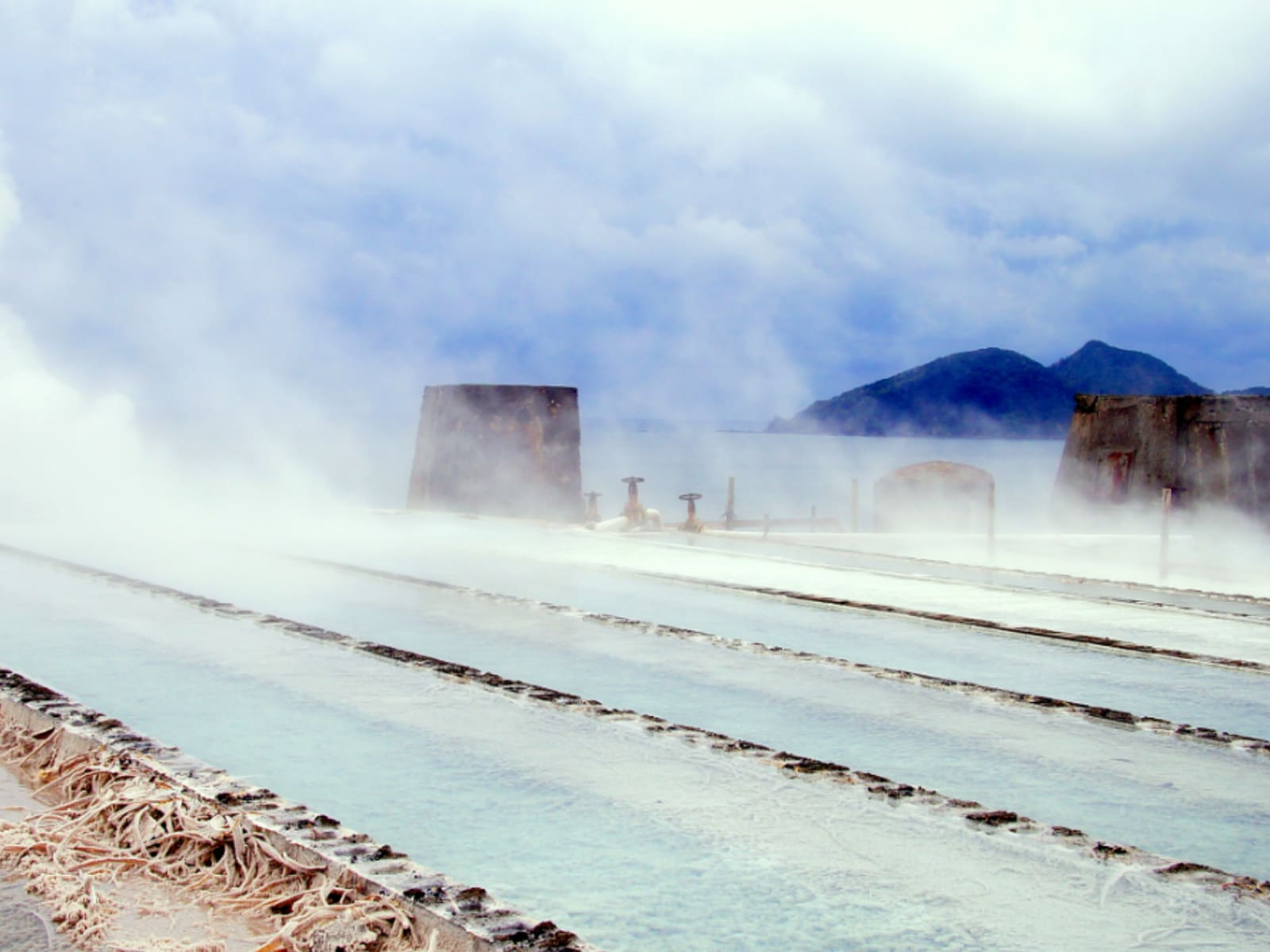 「長期休みに行きたい鹿児島県の穴場温泉地」ランキング