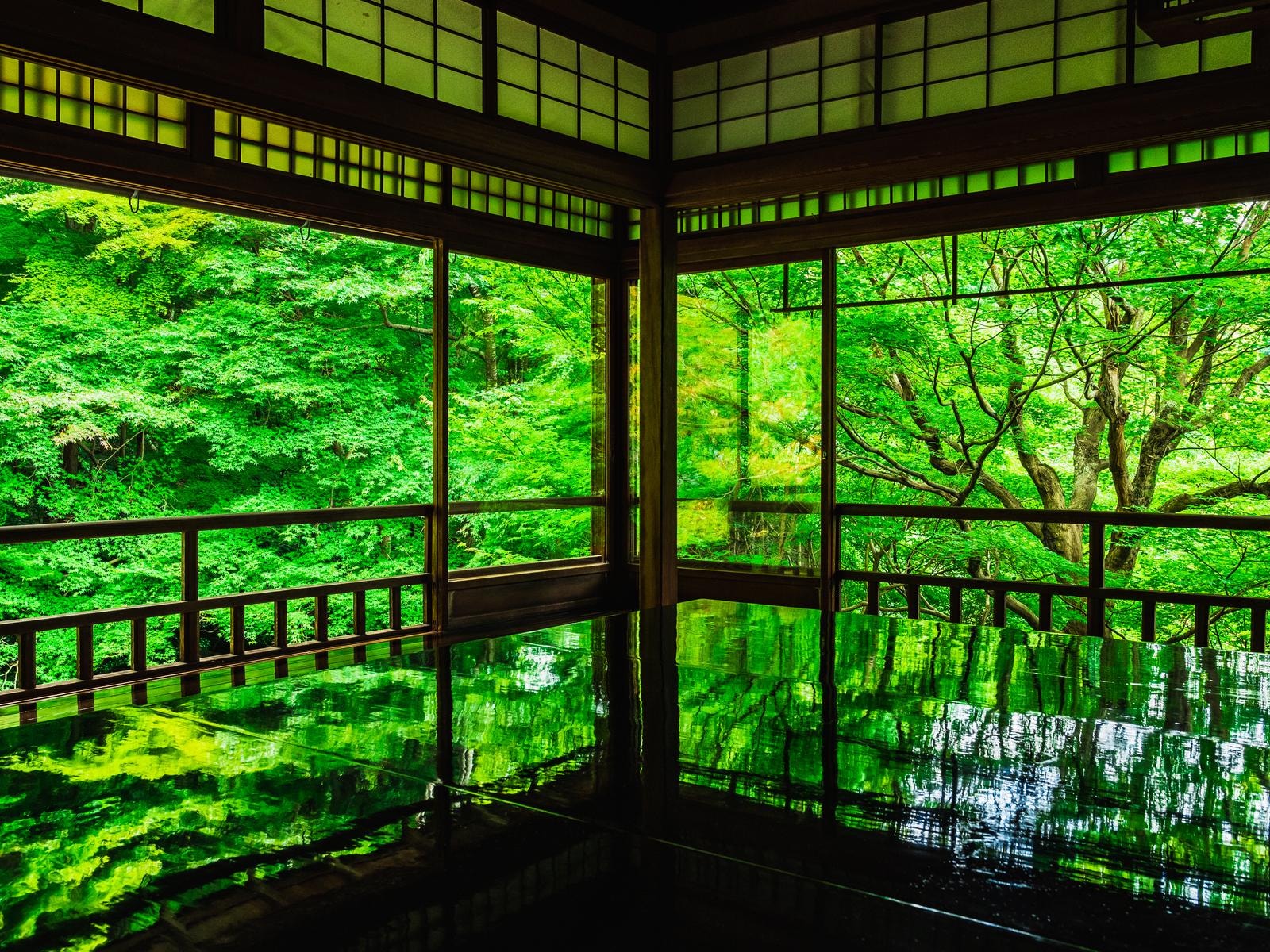 梅雨時期に行きたい「近畿地方の絶景スポット」ランキング