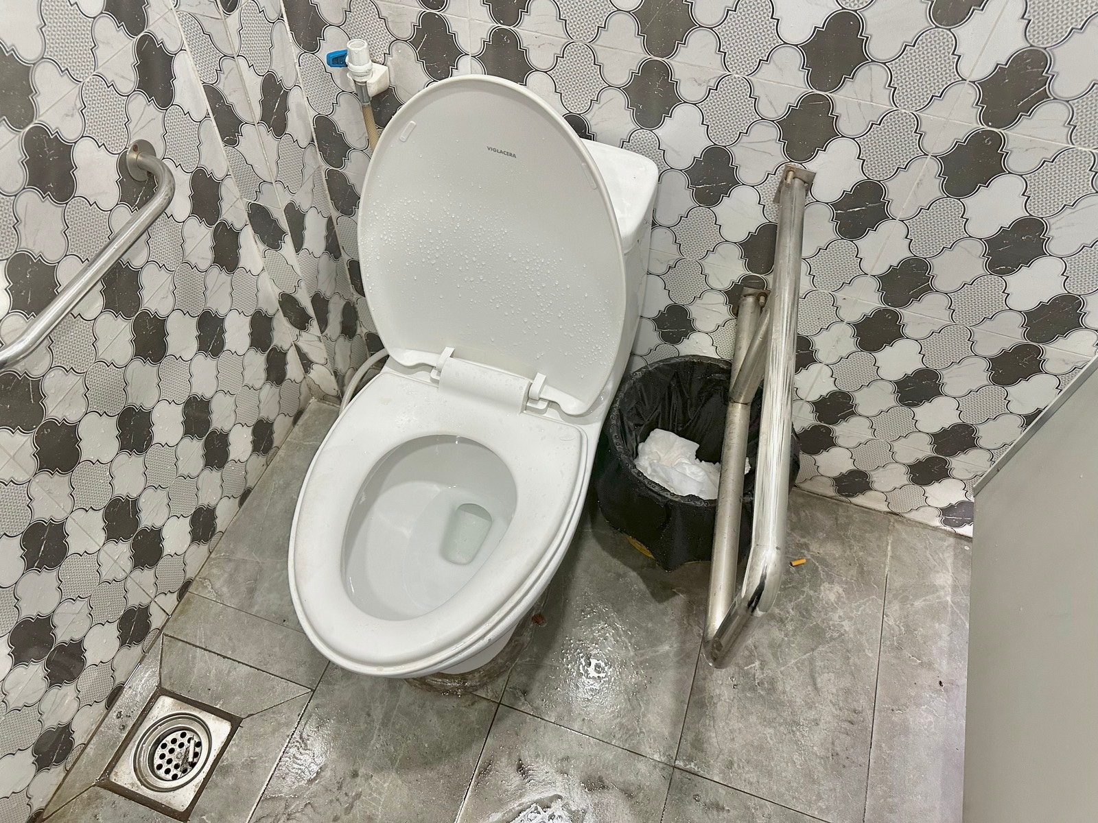 ベトナムのトイレ