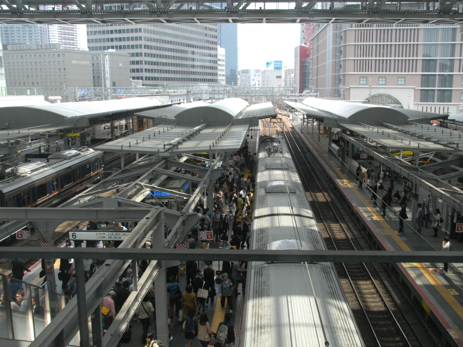 大阪駅構内