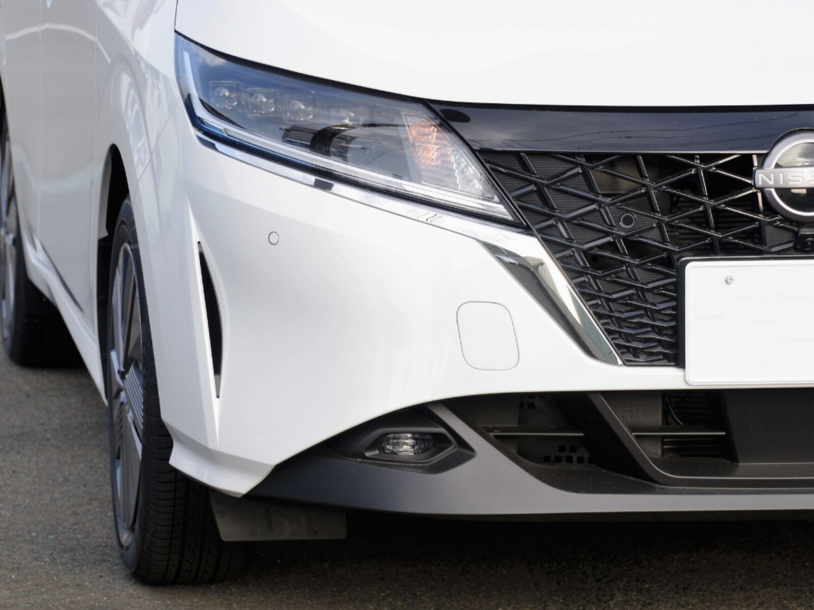 「女性が乗っていたら似合う」と思う日産の車ランキング