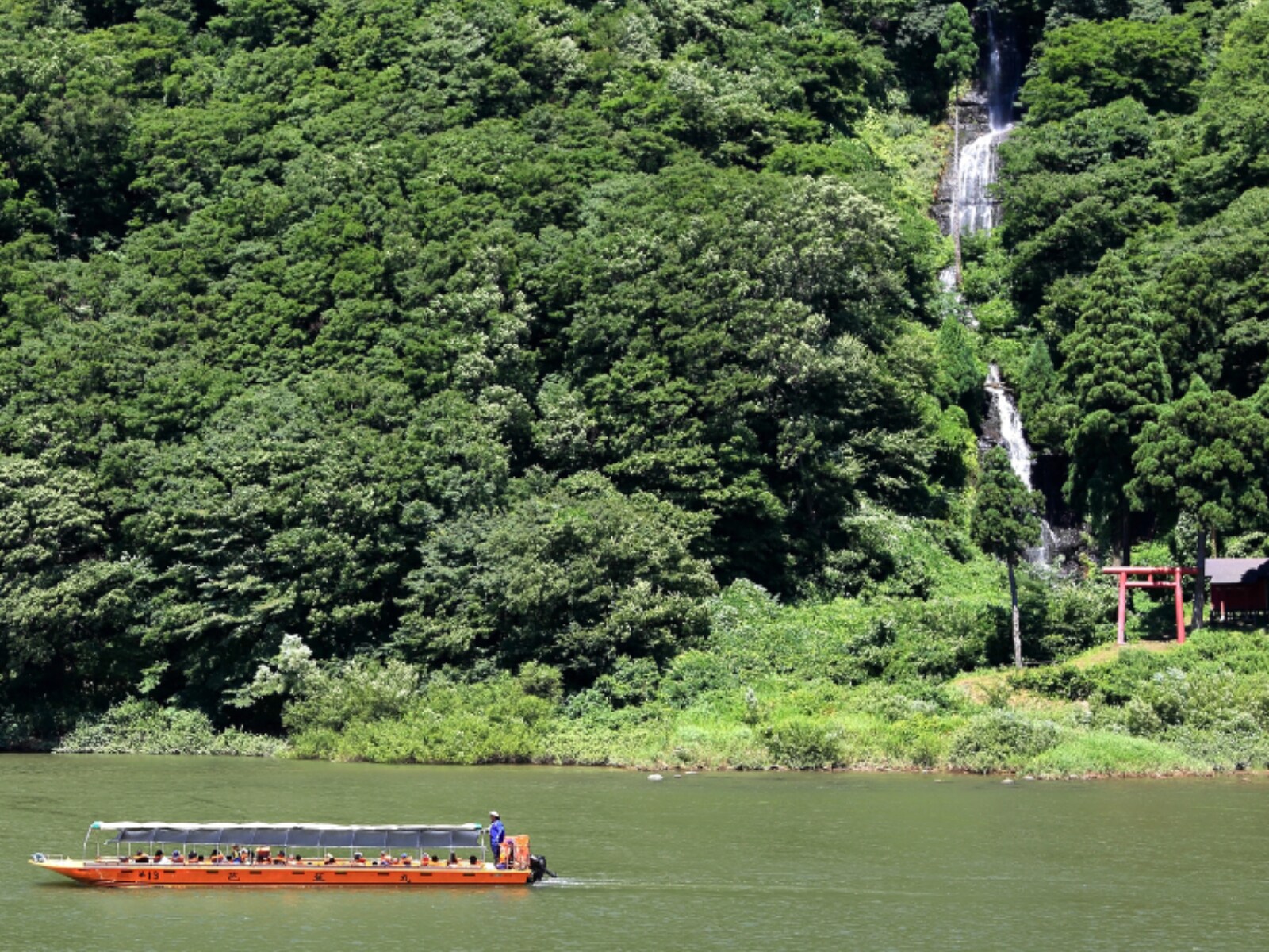 「山形県で『夏に行きたい滝』」ランキング