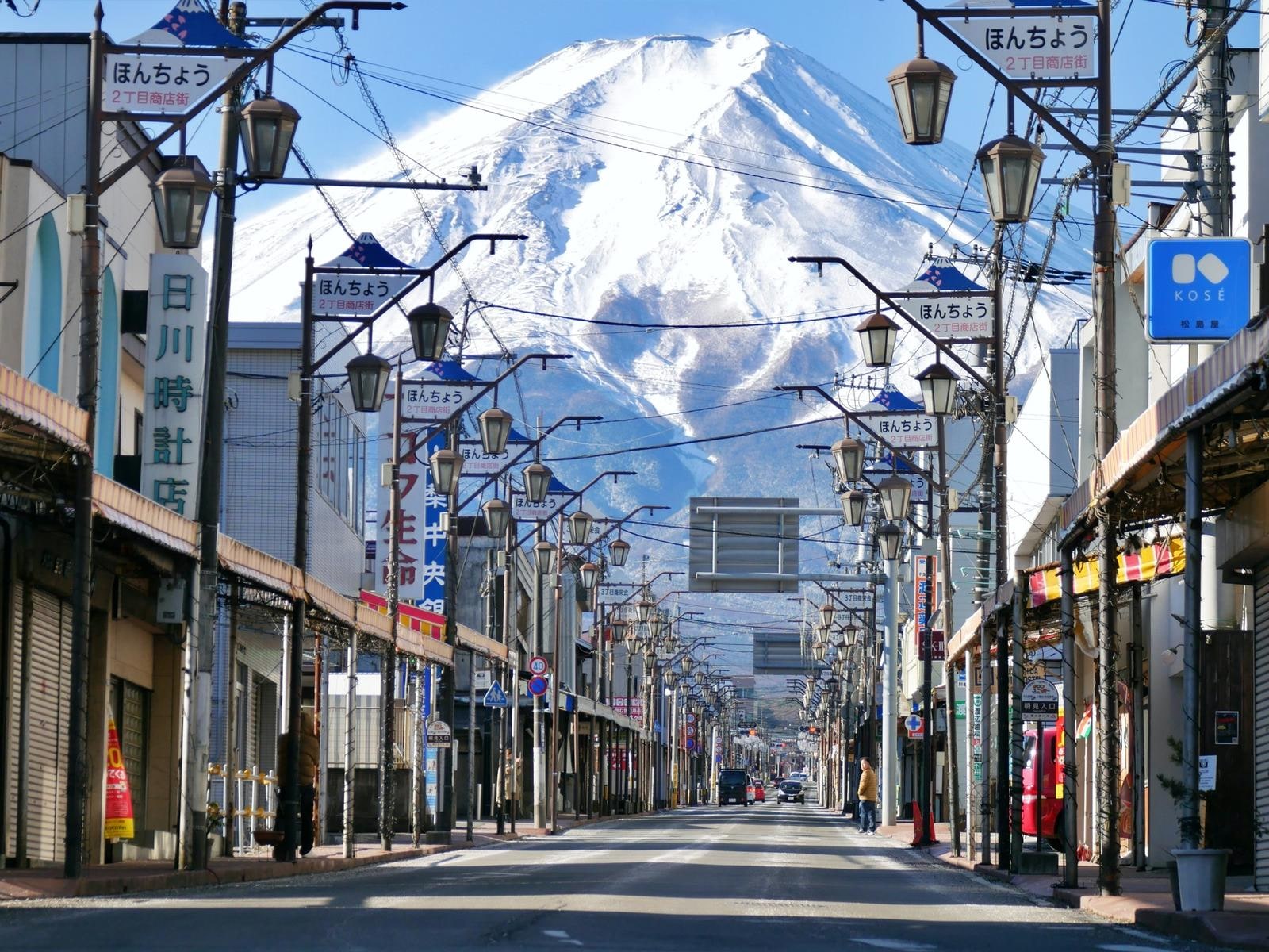 山梨県民が選んだ「街の幸福度が高い自治体」ランキング
