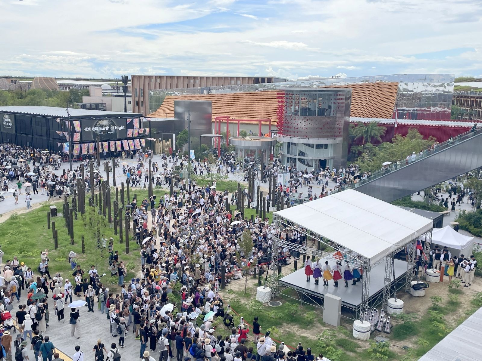 閉幕まで1カ月を切り、大混雑の大阪・関西万博（画像は筆者撮影、以下同）