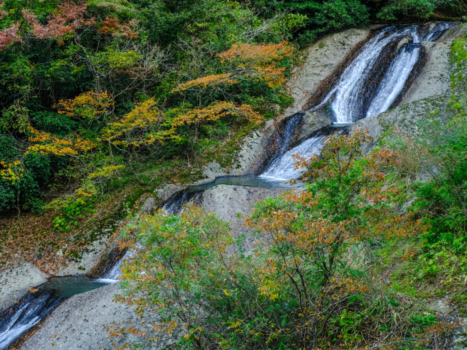 「石川県で秋に行きたい滝」ランキング