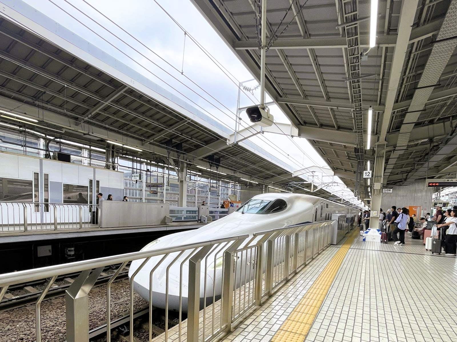 東海道・山陽新幹線「のぞみ」は、年末年始など繁忙期は「全席指定」となる（画像は筆者撮影）