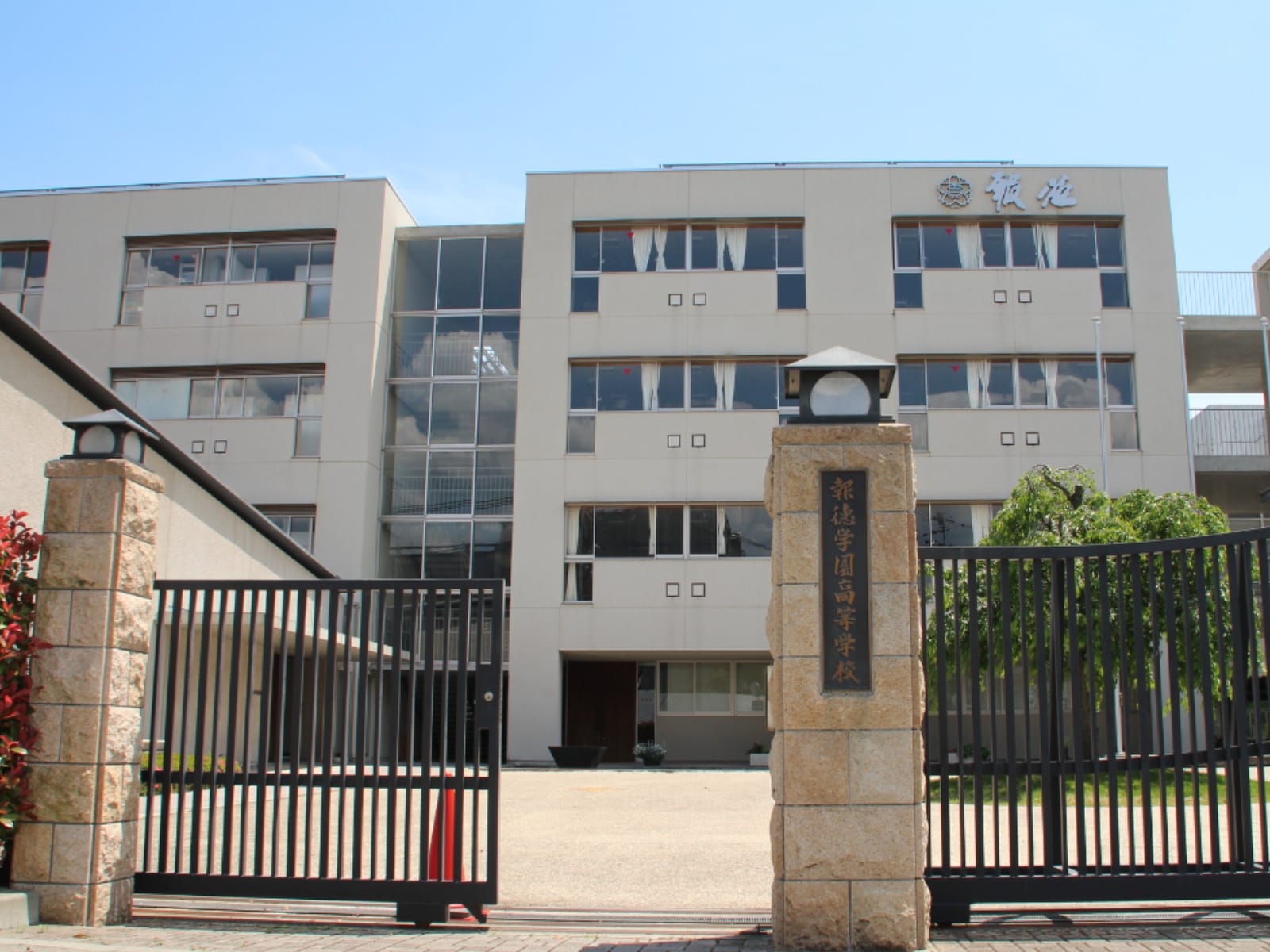 文武両道だと思う「兵庫県の私立進学校」ランキングの画像