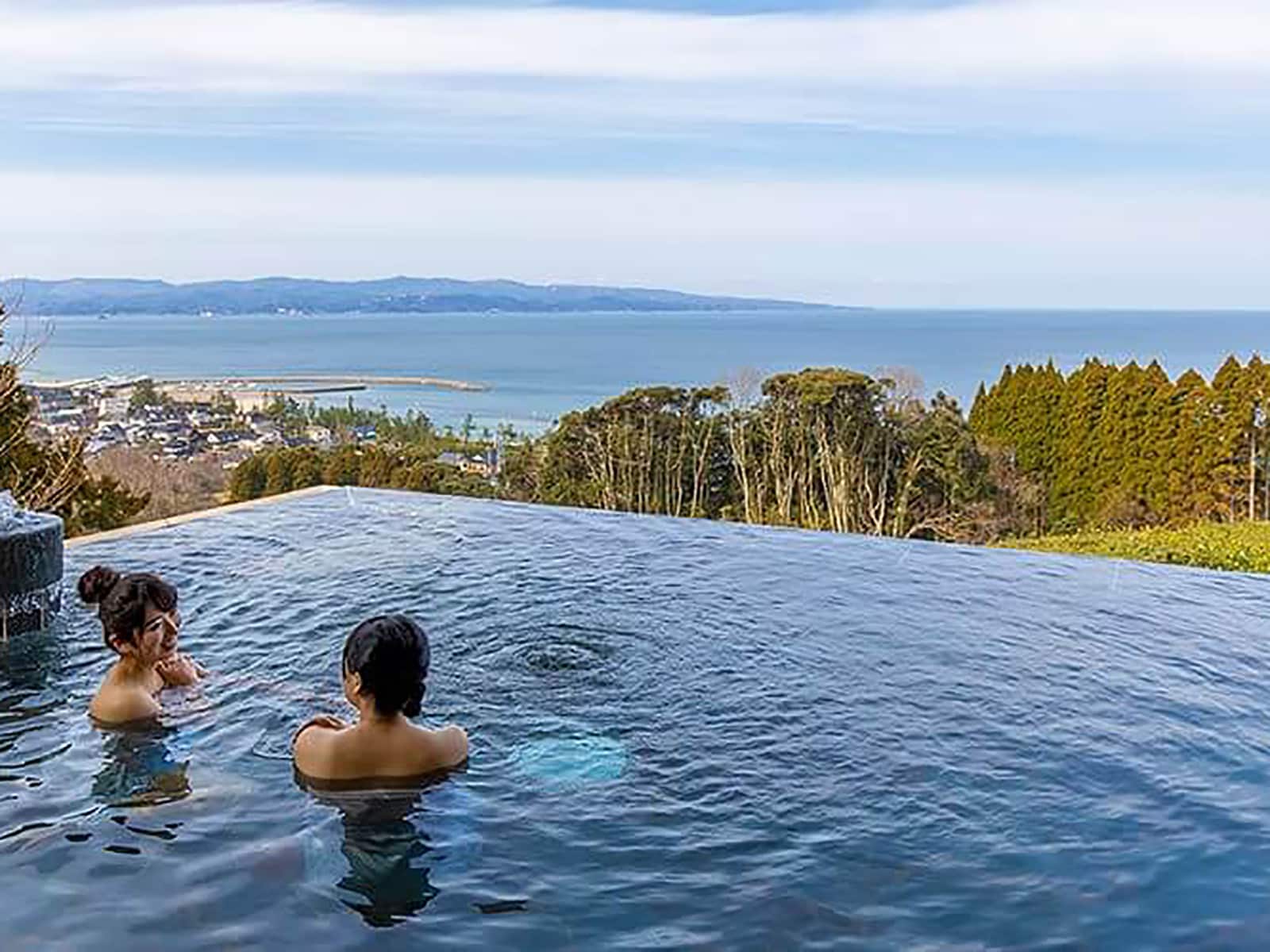 雨晴温泉 磯はなび