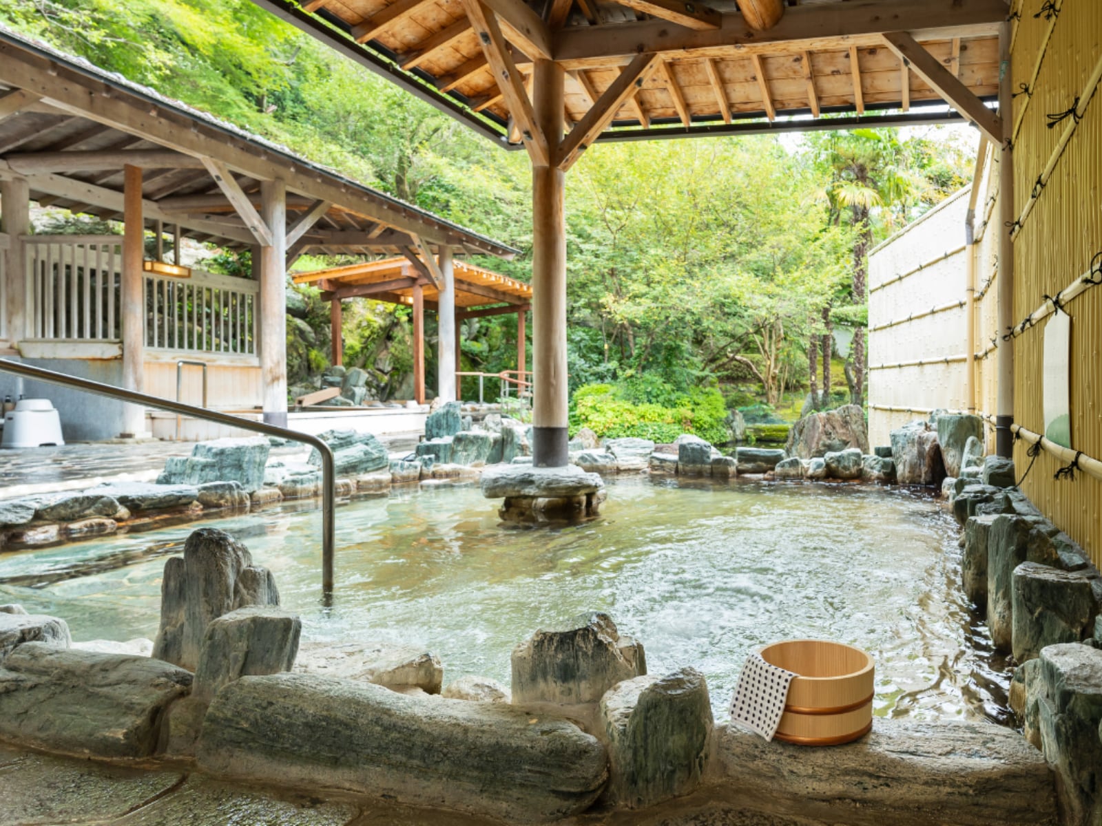 「埼玉県の温泉地」ランキング