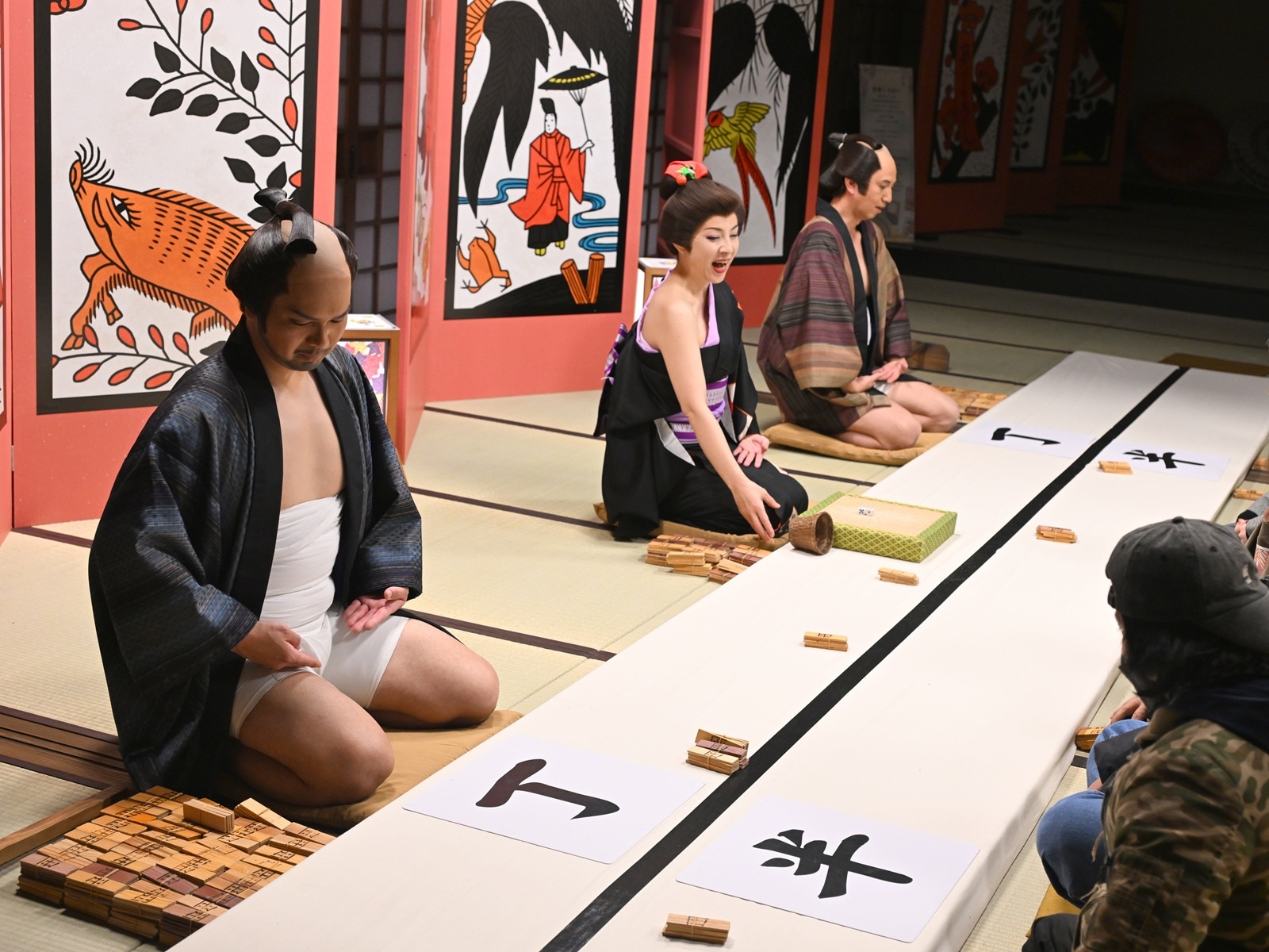 夜限定の体験型コンテンツ「丁半博打」は18歳未満参加禁止（筆者撮影）