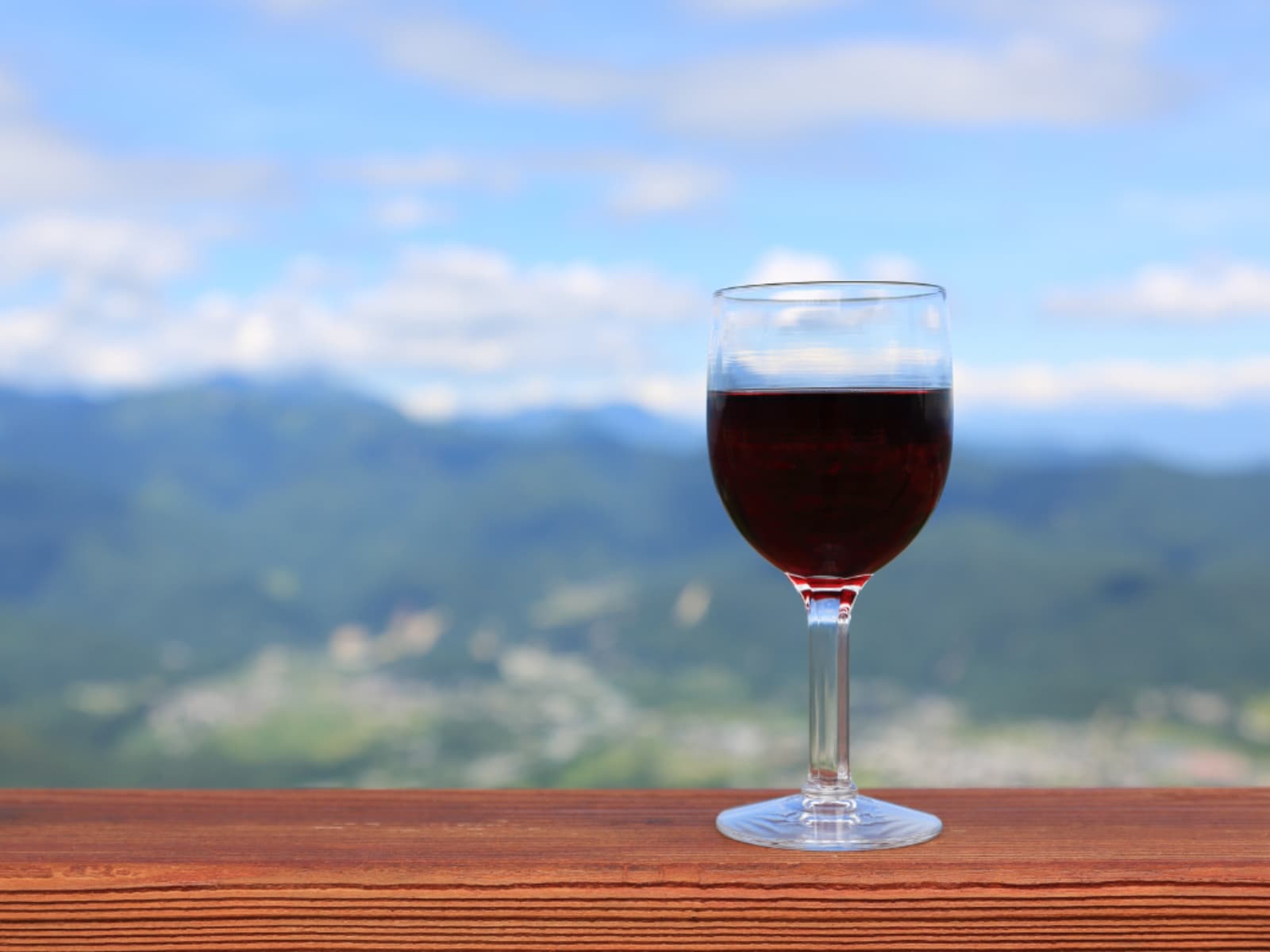 「ワインが魅力的な都道府県」ランキング