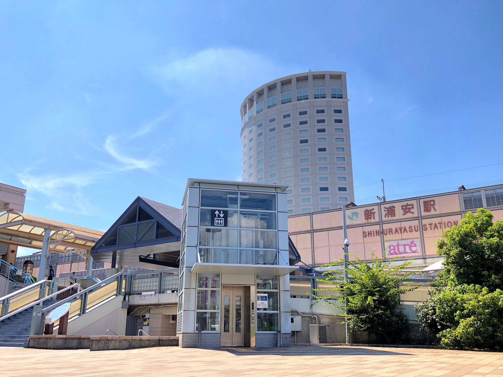 新浦安駅