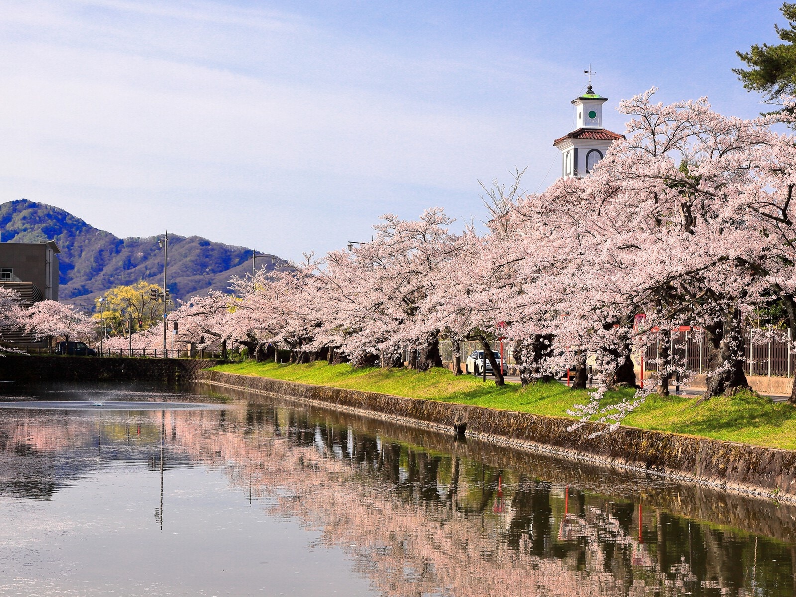 鶴岡公園