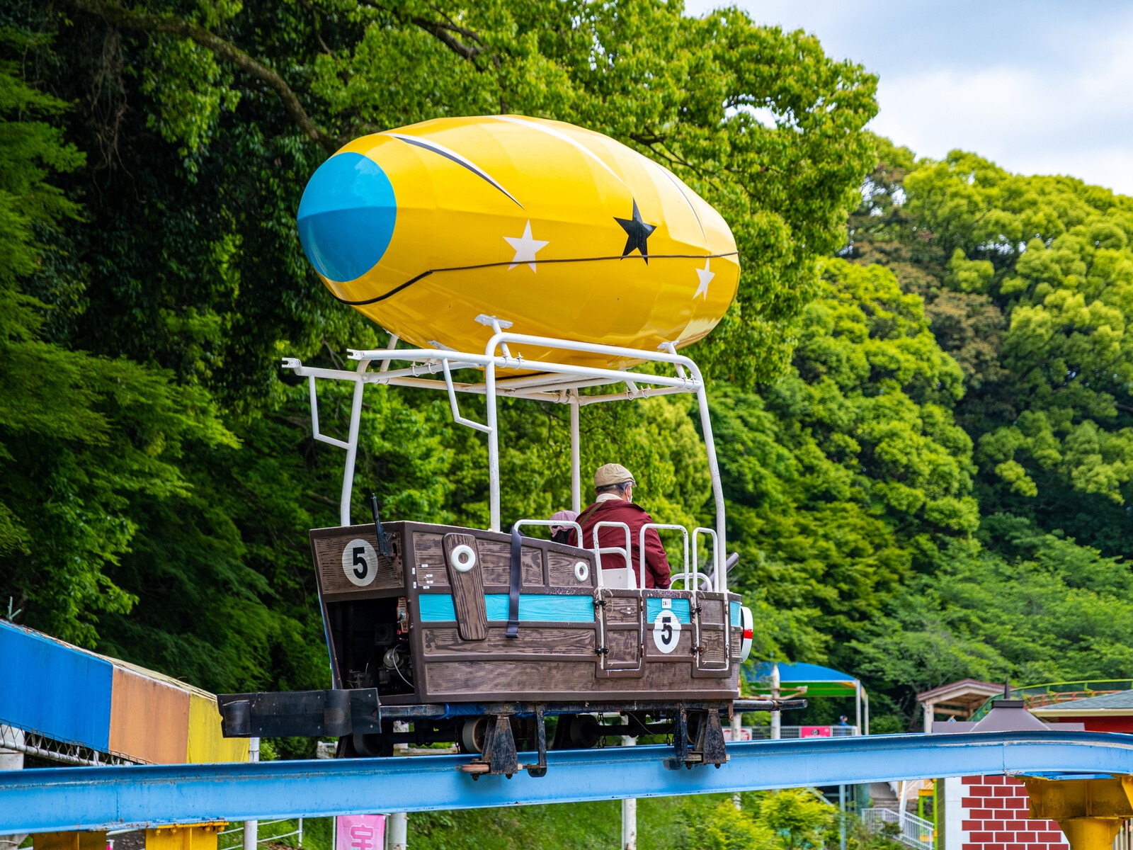 だざいふ遊園地