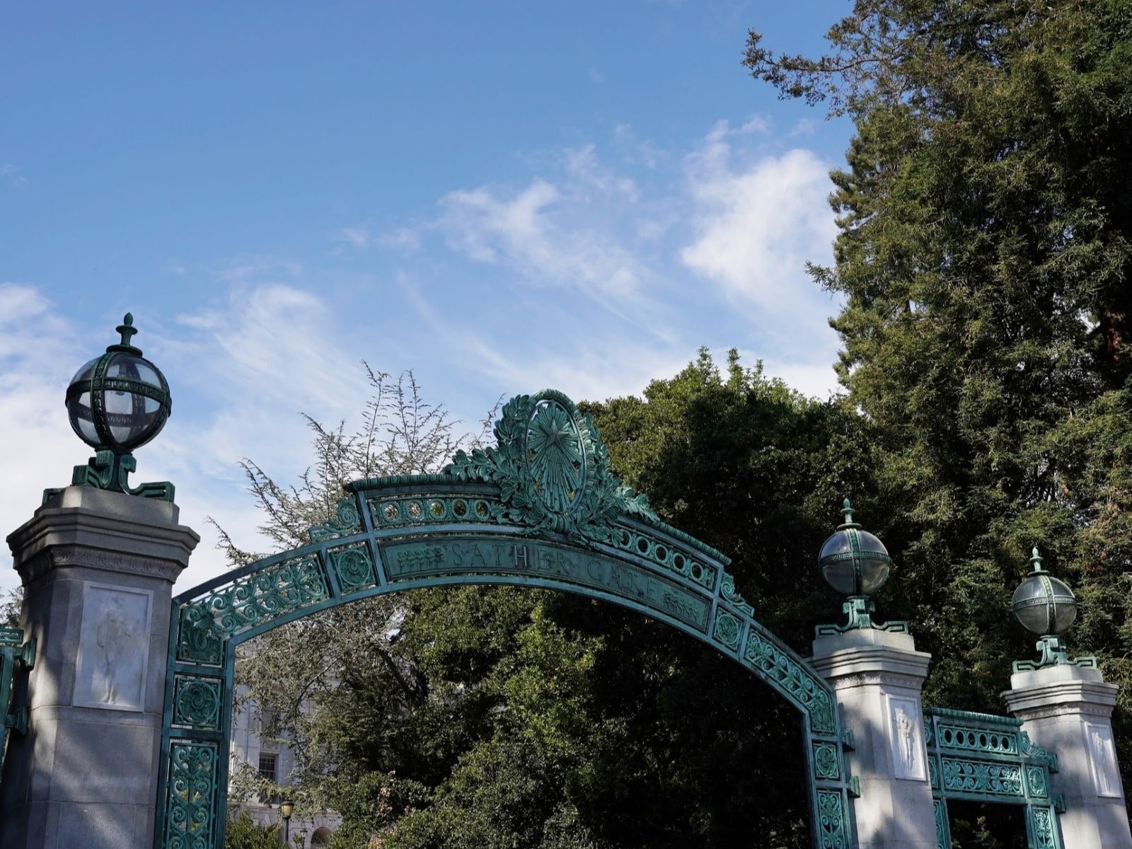 カリフォルニア大学のサザー・ゲート（画像出典：PIXTA）