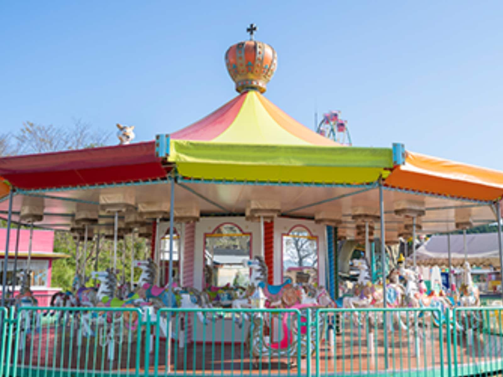 森とリスの遊園地（メルヘン村）