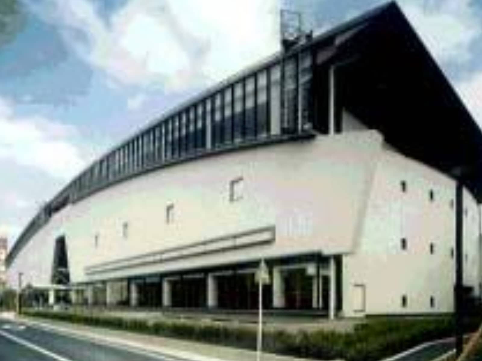 西スポーツセンター