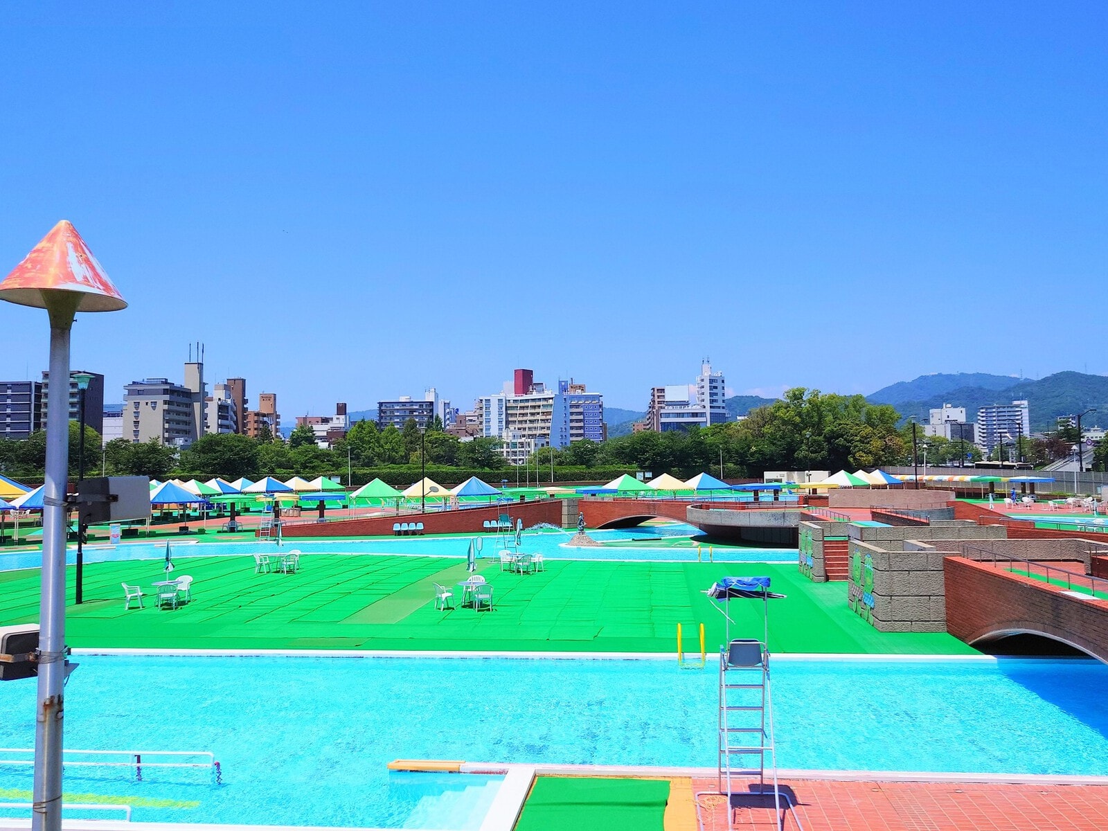 中央公園ファミリープール