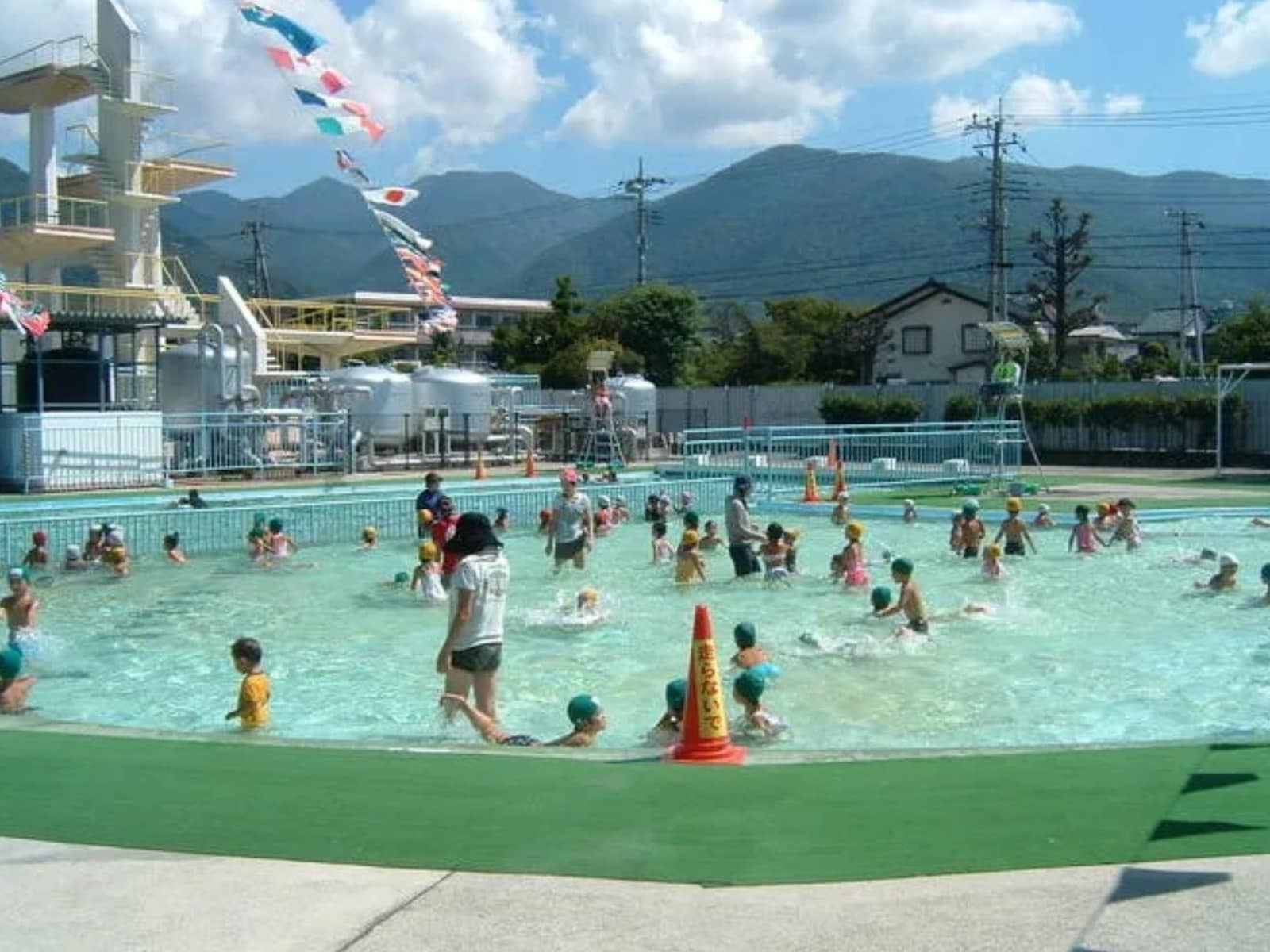 「緑が丘スポーツ公園」公式Webサイトより