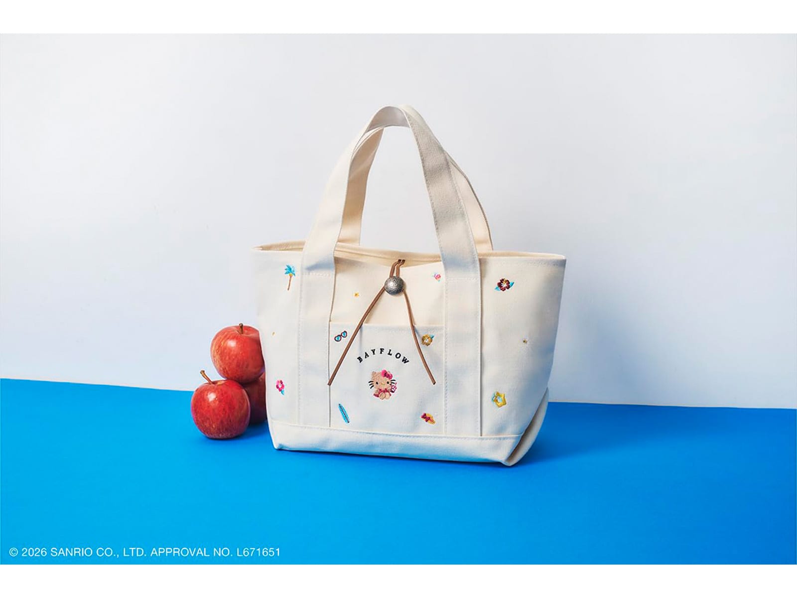 BAYFLOW × HELLO KITTY 刺繍ロゴトートバッグ BOOK