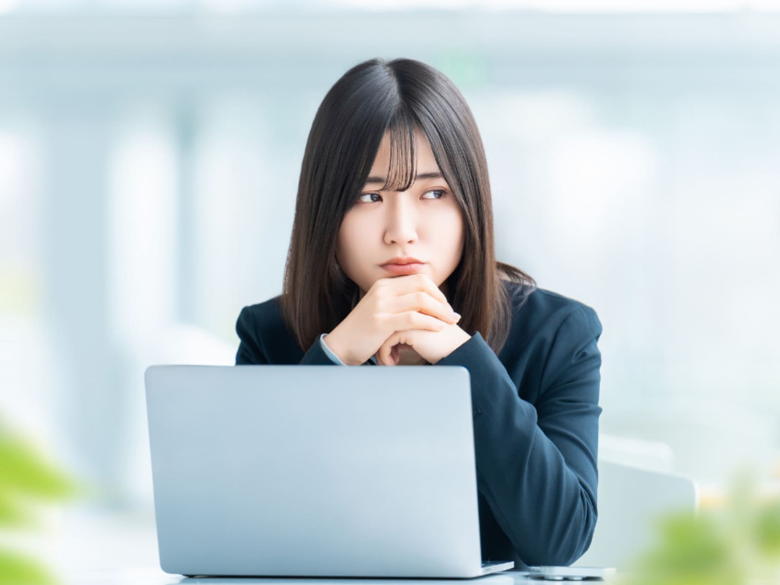 評価面談が憂鬱（ゆううつ）です。アピールが苦手でいつも損をしている気がするのですが、自慢っぽくならずに成果を伝えるコツはありますか？