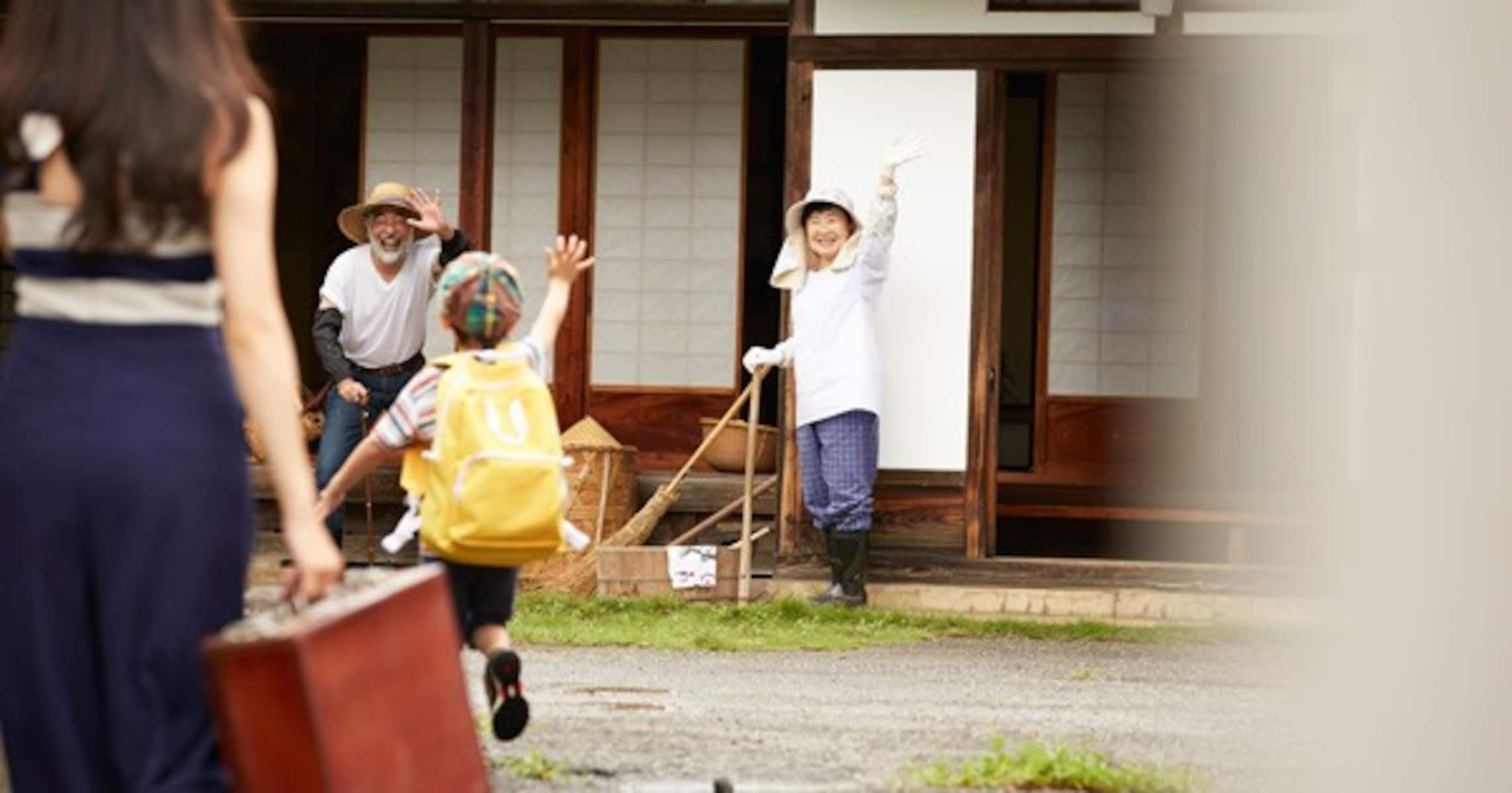 「まるで地獄の数日間だった」台所に缶詰め状態、大掃除まで… 夫の実家がツラすぎる妻たちの悲鳴