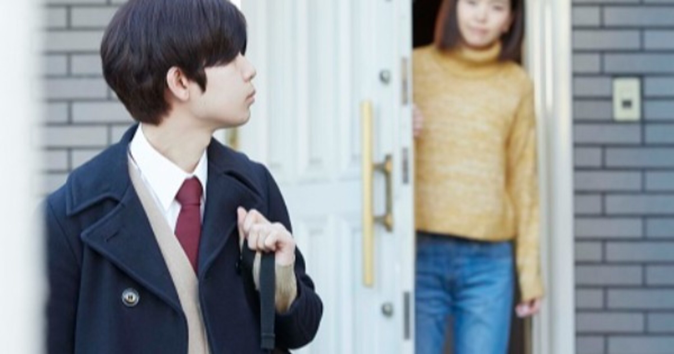 セーラームーンのハンカチを持っていこうとした長男に「恥ずかしくない？」と聞いたら…大人すぎる返答に称賛の声