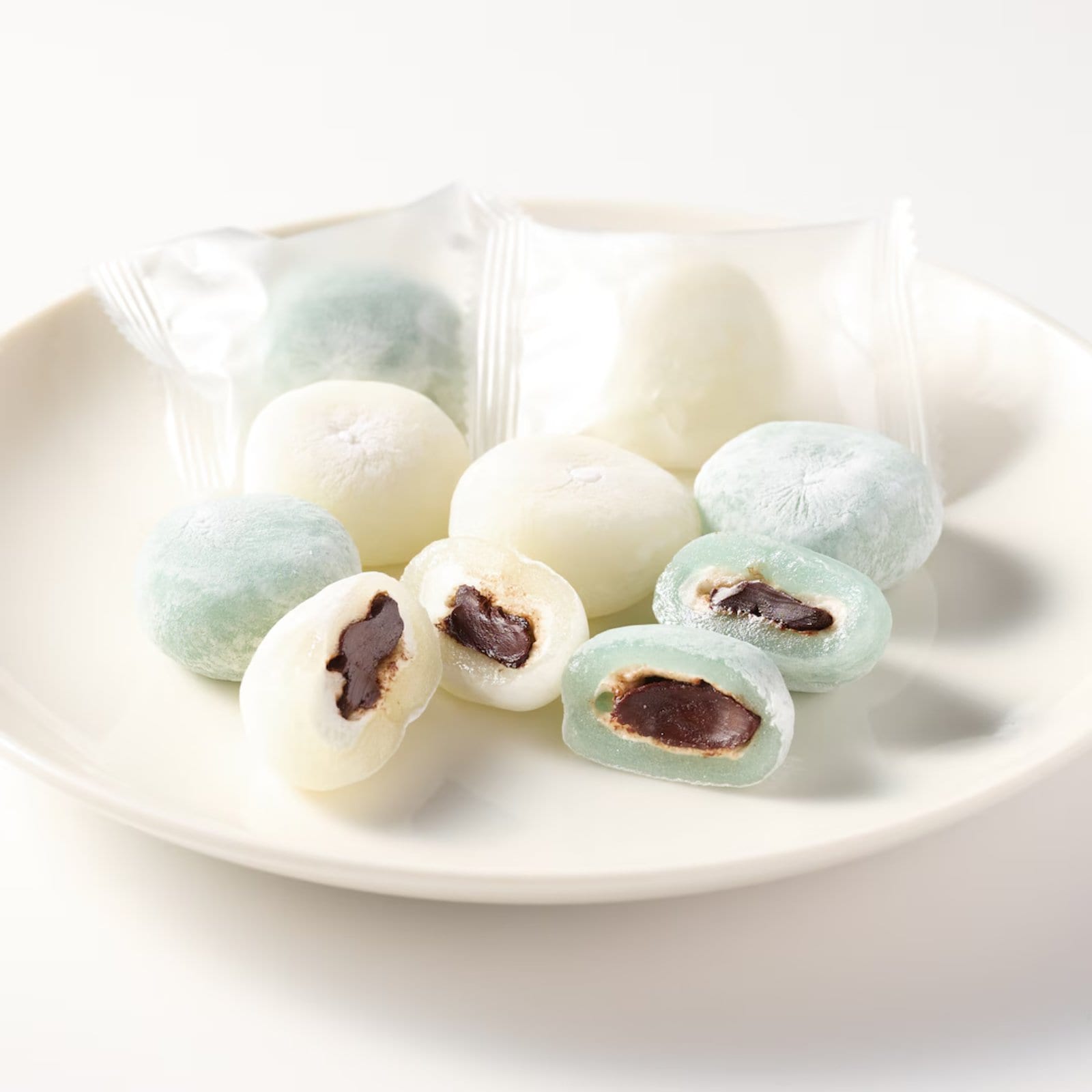 【無印良品】もちもち食感がたまらない！新作「ひとくち大福 チョコミント＆チョコ」