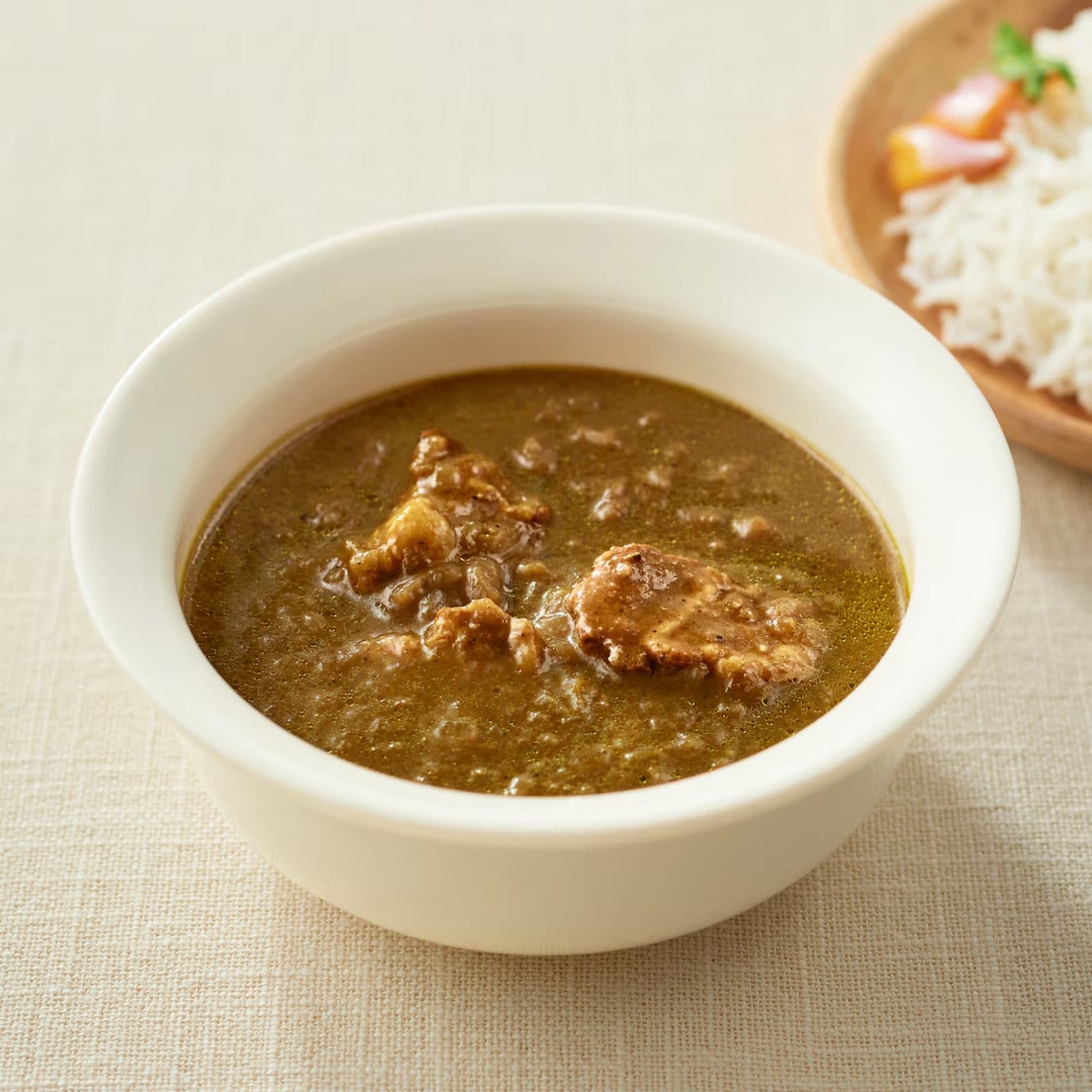 【無印良品】タマリンドの酸味が爽快！「豚肉とスパイシーカレー」が夏に最高