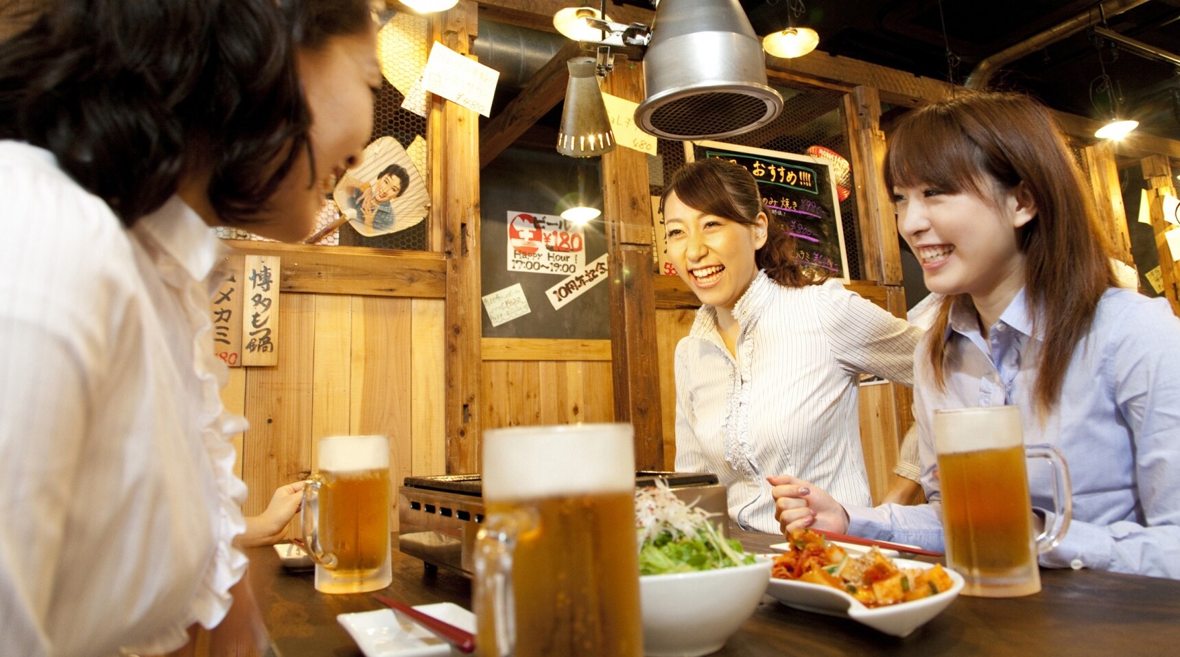 6 มารยาทน่ารู้ในการดื่มกับคนญี่ปุ่น