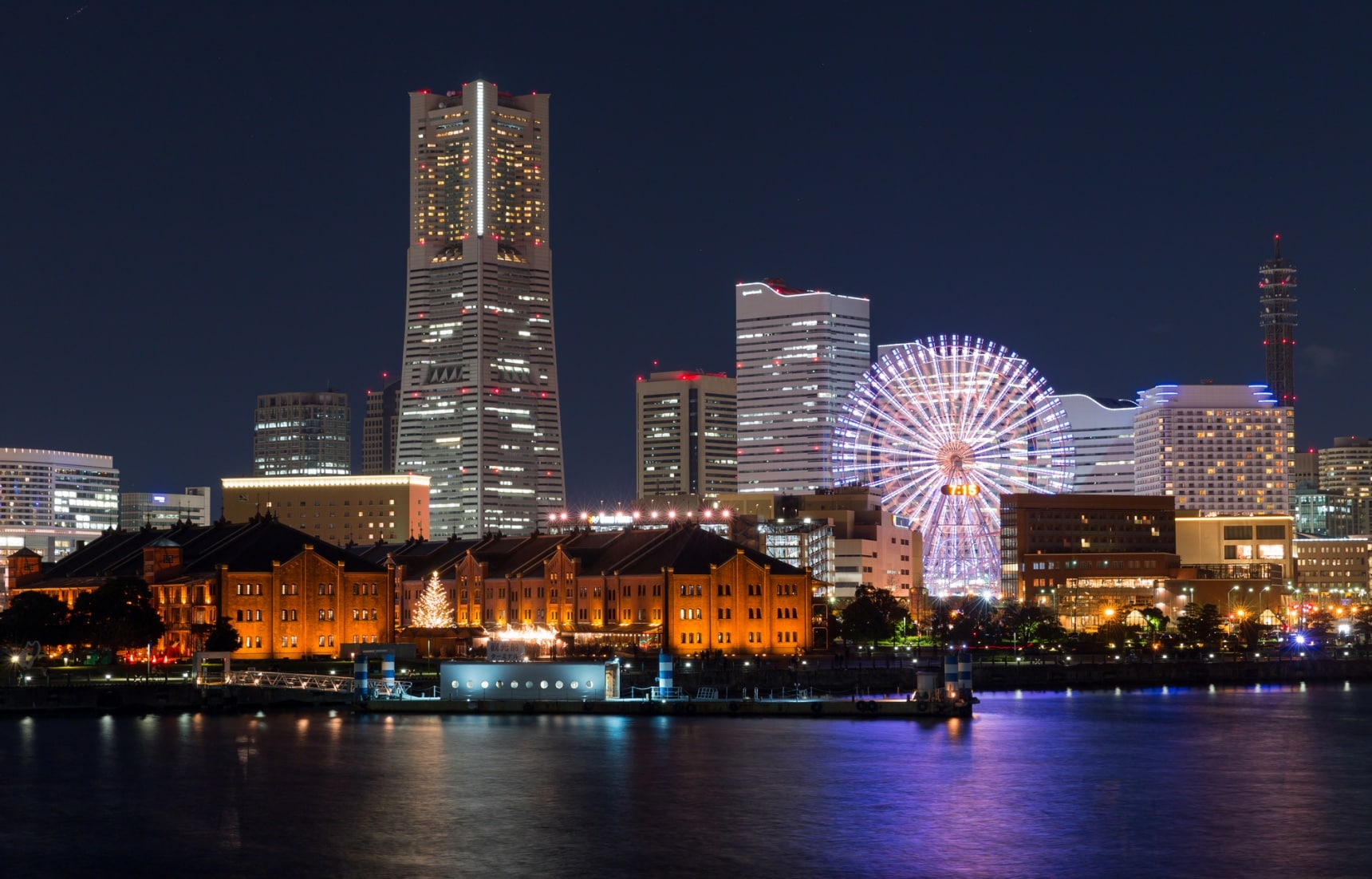 places to visit in yokohama at night